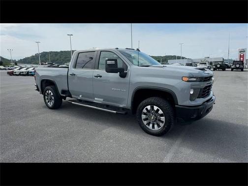 2024 Chevrolet Silverado 2500 Custom