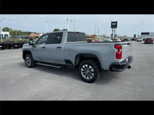 2024 Chevrolet Silverado 2500 Custom