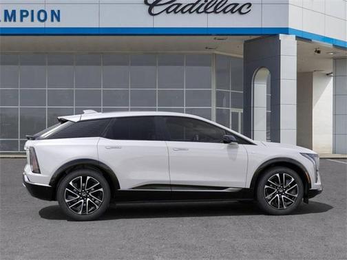 2025 Cadillac OPTIQ Sport