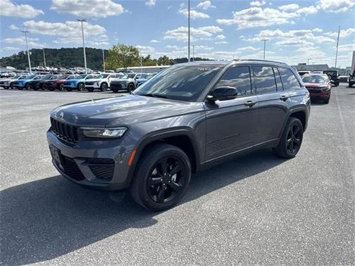 2023 Jeep Grand Cherokee Altitude