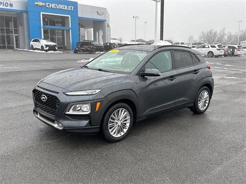 2021 Hyundai KONA SEL Plus