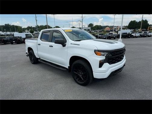 2022 Chevrolet Silverado 1500 Custom