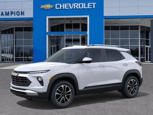Summit White 2026 Chevrolet Trailblazer LT