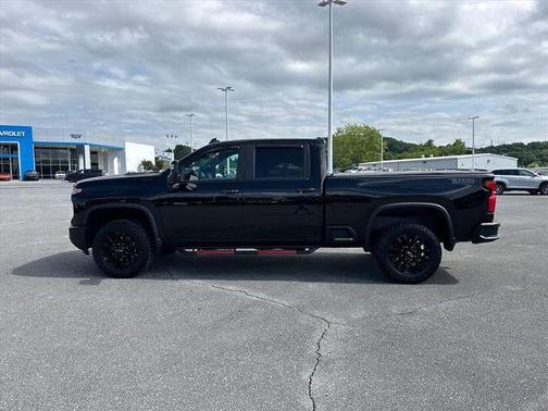 Black 2025 Chevrolet Silverado 2500 LT