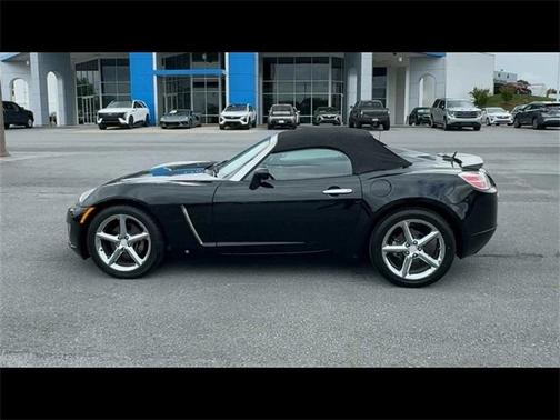 2008 Saturn Sky Red Line