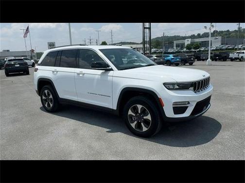 2022 Jeep Grand Cherokee 4xe Base