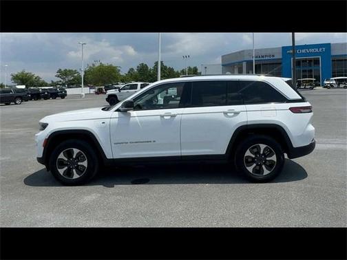 2022 Jeep Grand Cherokee 4xe Base