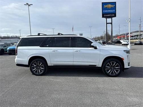 2024 Cadillac Escalade ESV Sport Platinum