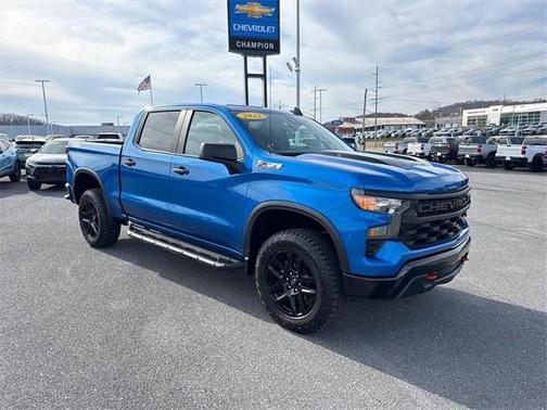 2022 Chevrolet Silverado 1500 Custom Trail Boss