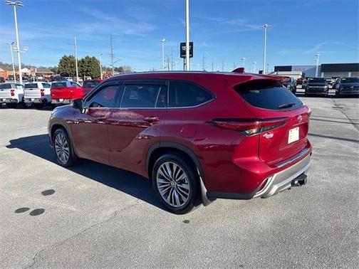 2021 Toyota Highlander Platinum