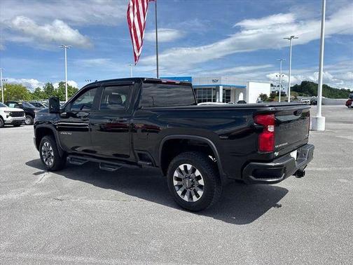 Black 2024 Chevrolet Silverado 2500 Custom