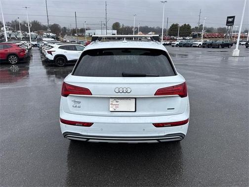 2021 Audi Q5 45 Prestige
