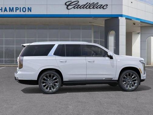 2026 Cadillac Escalade Luxury