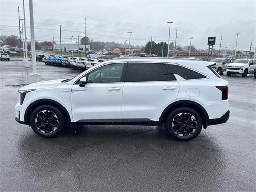 2024 Kia Sorento S