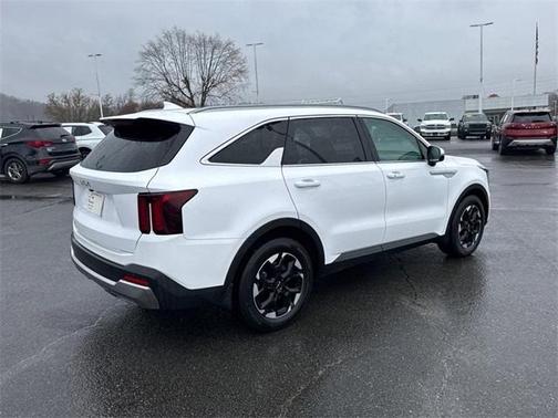 2024 Kia Sorento S