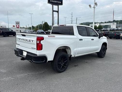 Summit White 2021 Chevrolet Silverado 1500 Custom Trail Boss