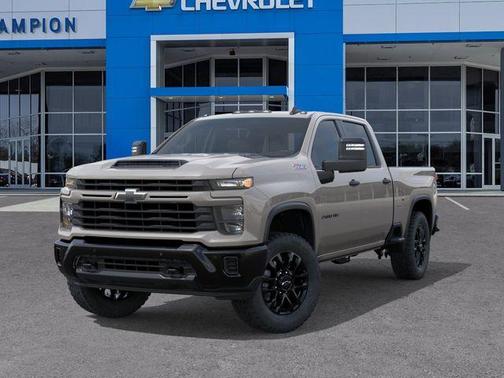 White 2026 Chevrolet Silverado 2500 Custom