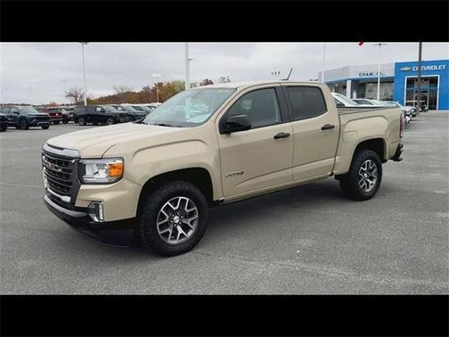2022 GMC Canyon AT4 w/Leather