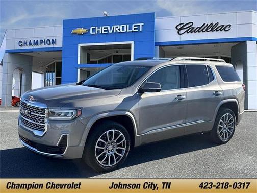 2023 GMC Acadia Denali