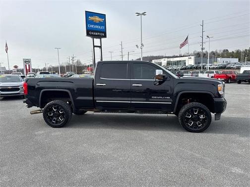 2015 GMC Sierra 2500 Denali