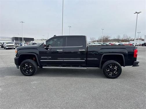 2015 GMC Sierra 2500 Denali