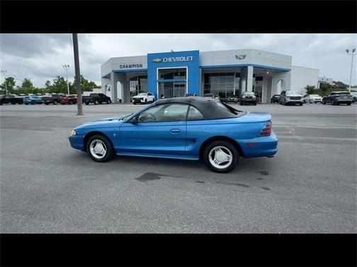 1995 Ford Mustang