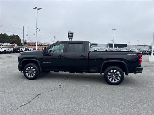 2021 Chevrolet Silverado 2500 Custom