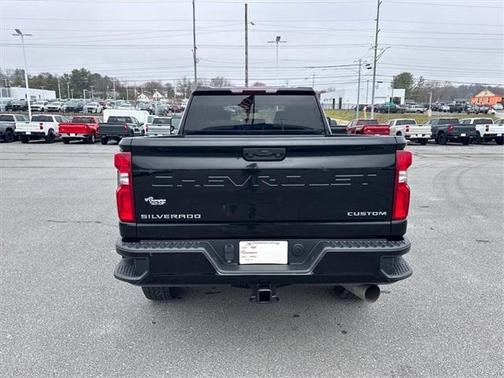2021 Chevrolet Silverado 2500 Custom