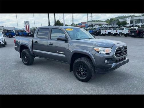 2019 Toyota Tacoma SR5