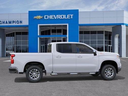 Summit White 2026 Chevrolet Silverado 1500 LT