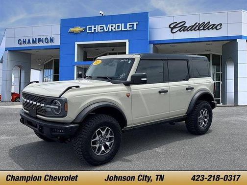 Desert Sand 2025 Ford Bronco Badlands