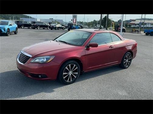 2013 Chrysler 200 S