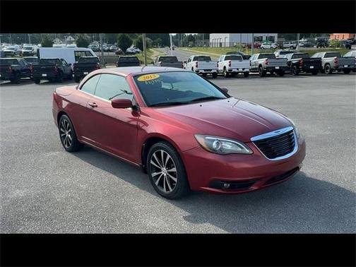 2013 Chrysler 200 S