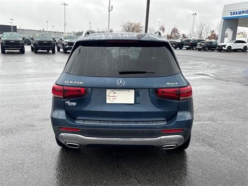 2020 Mercedes-Benz GLB 250 Base 4MATIC