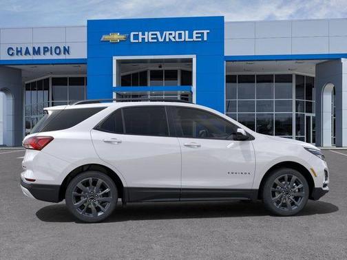 Pearl 2024 Chevrolet Equinox RS