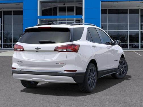 Pearl 2024 Chevrolet Equinox RS
