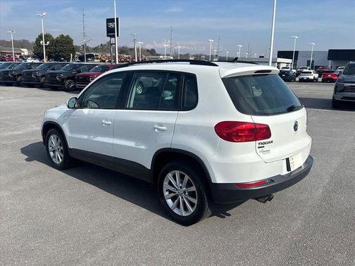 2018 Volkswagen Tiguan Limited 2.0T