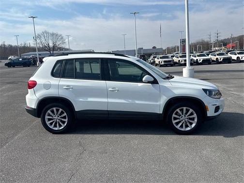 2018 Volkswagen Tiguan Limited 2.0T