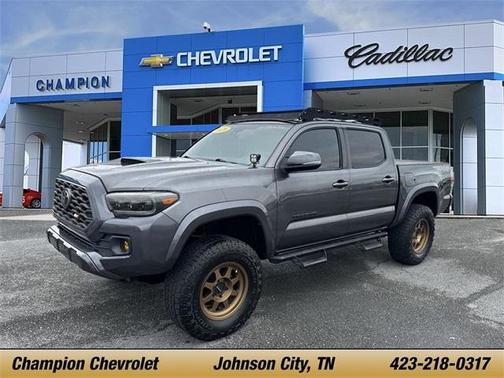 2020 Toyota Tacoma TRD Sport