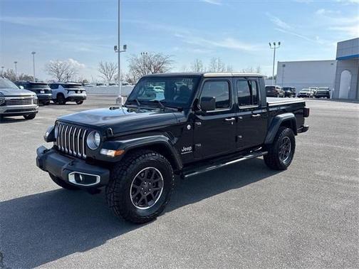 2023 Jeep Gladiator Overland