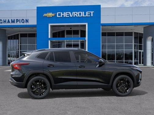 Black Metallic 2026 Chevrolet Trax ACTIV