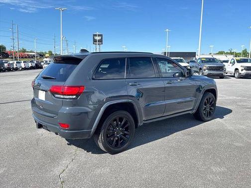Rhino Clearcoat 2017 Jeep Grand Cherokee Altitude