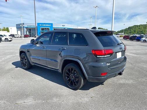 Rhino Clearcoat 2017 Jeep Grand Cherokee Altitude