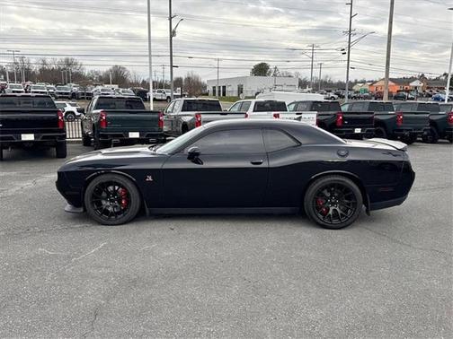 2016 Dodge Challenger R/T Scat Pack