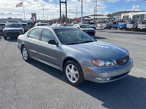 2004 INFINITI I35 Luxury