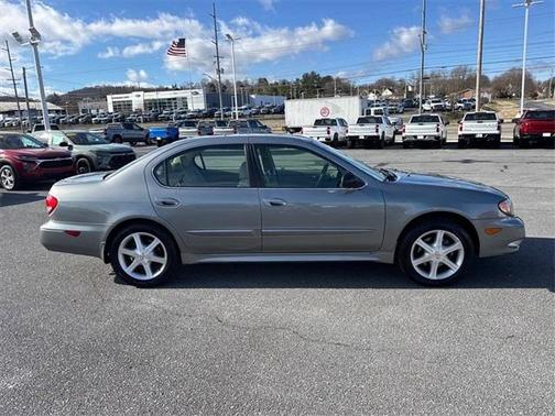 2004 INFINITI I35 Luxury