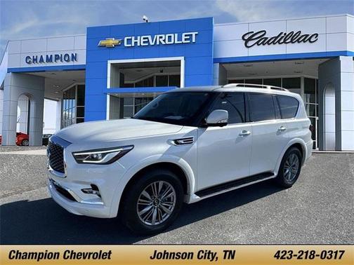 2022 INFINITI QX80 Luxe