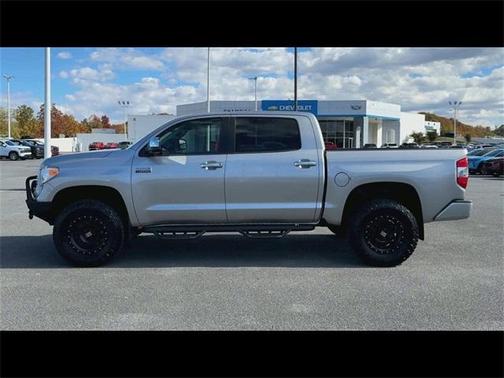 2017 Toyota Tundra Platinum