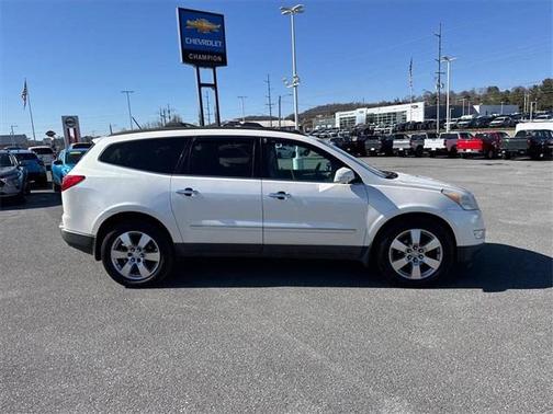 2011 Chevrolet Traverse LTZ