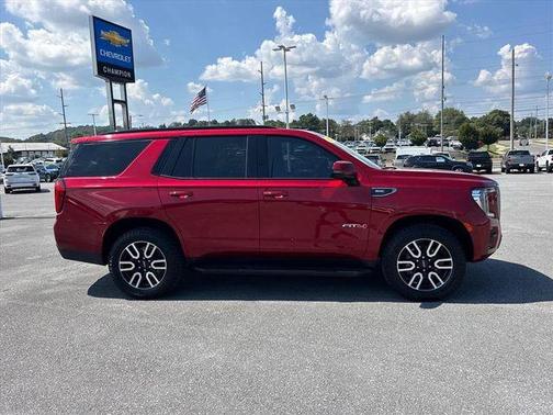 Cayenne Red 2022 GMC Yukon AT4
